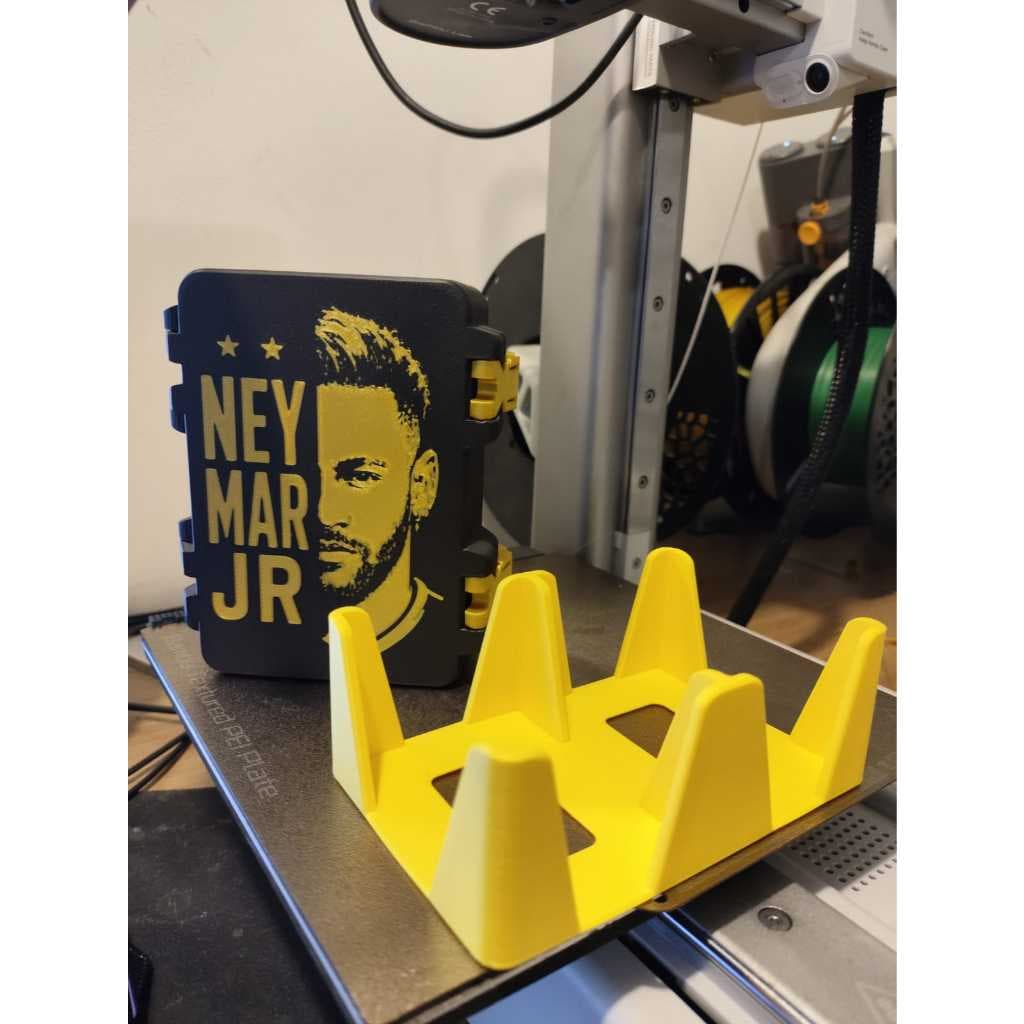 Case porta figurinha do Neymar (GRATIS UM CHAVEIRO)