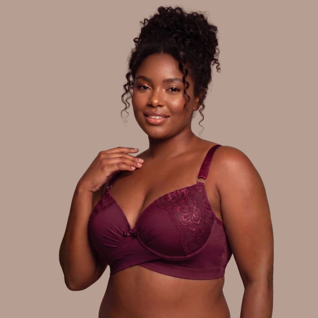 Sutiã Plus Size em Microfibra Reforçado Com Detalhes Em Elástico e Renda Aurora.