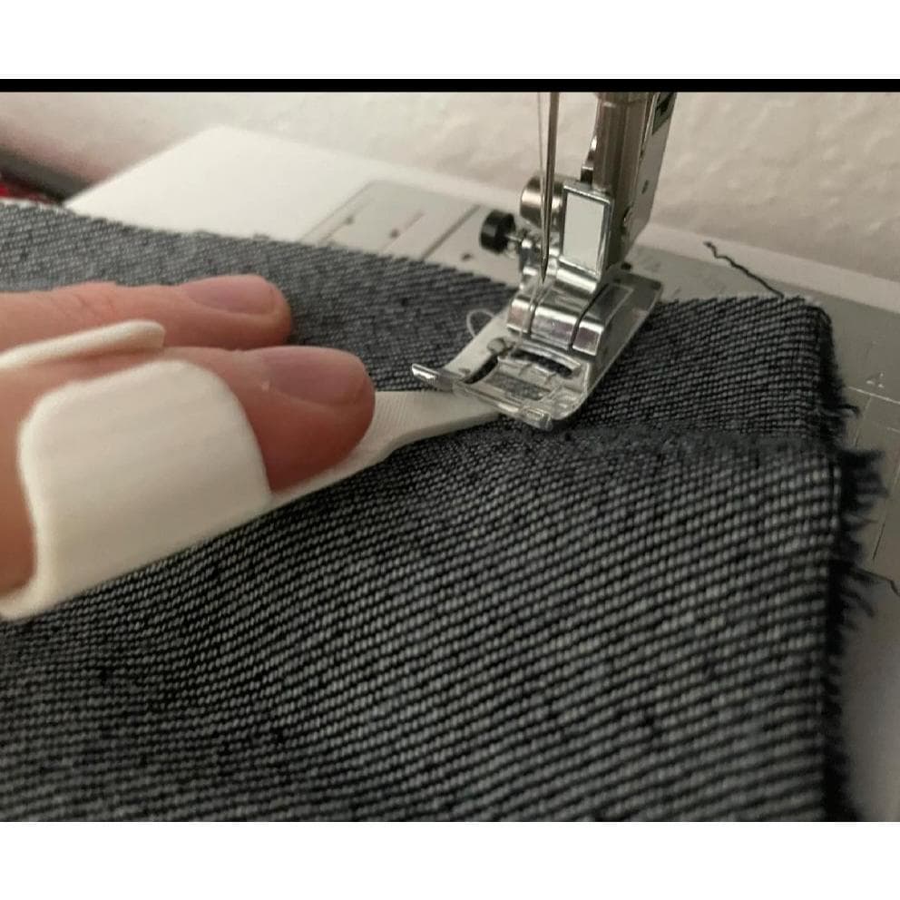 Protetor De Dedo Para Costura Apoio Plástico Anatômico