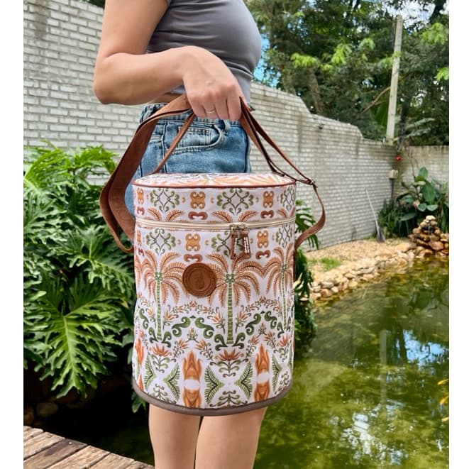 Bolsa Feminina Térmica Tipo Cooler Estampada Alça Transversal Ideal para Verão