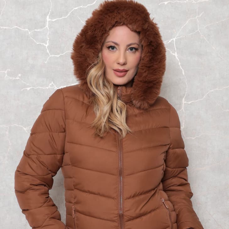 DUOUNO MODAS - JAQUETA CASACO PUFFER FORRADA DE NYLON COM CAPUZ REMOVÍVEL DE PELINHO E BOLSOS