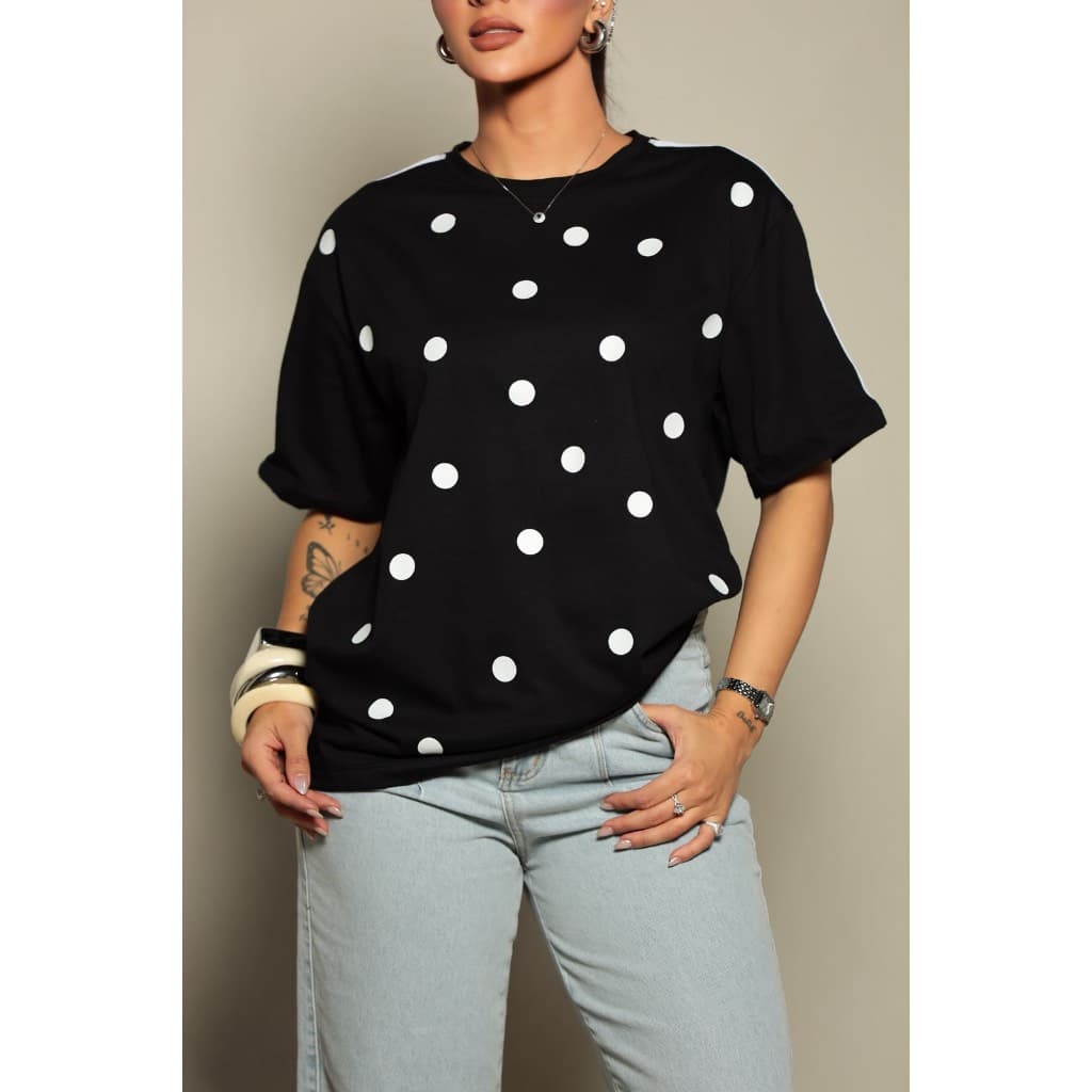 CAMISETA TSHIRT FEMININA POÁ COM VIÉS NA MANGA