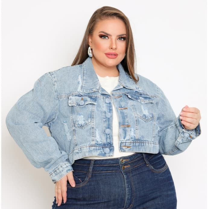 Jaqueta Cropped Jeans  Feminina Plus Size Botão Encapado Destroyed