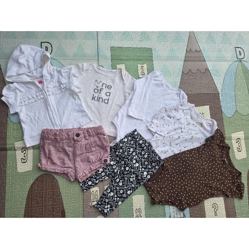 [Desapego] Kit Bebê menina 6 Meses – 7 Peças | Carter's, Teddy Boom e Baby Club | Excelente Estado