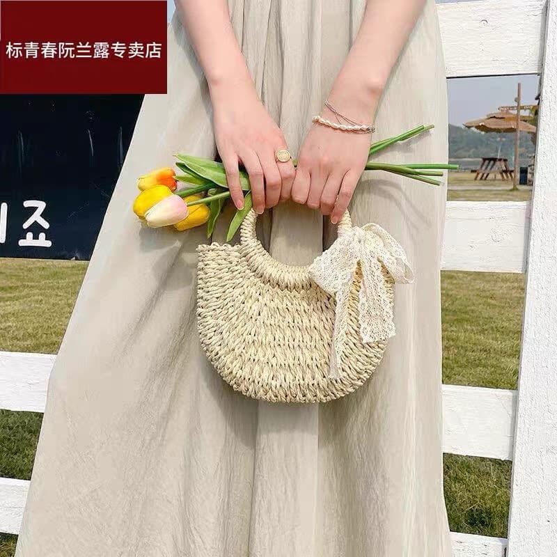 Bolsa feminina de palha praia verão lua pequena com alça transversal