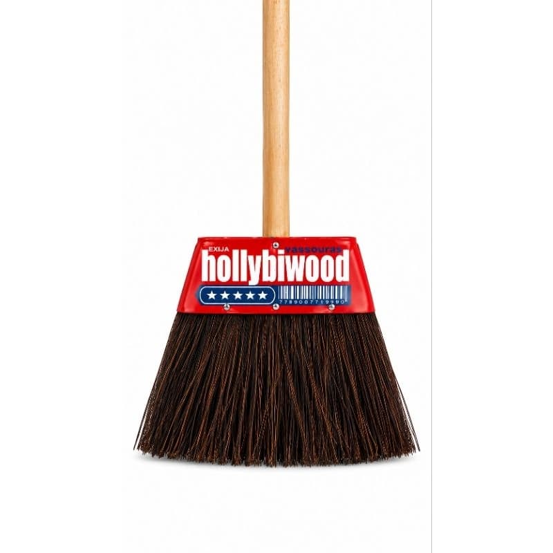 Vassoura Hollybiwood Piaçava com Cabo 1,20m