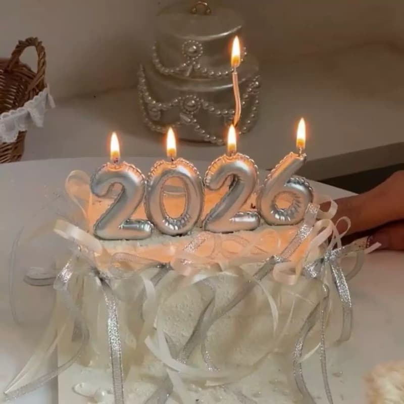 Kit 2 Velas de Aniversário Estilo Balão Número Metalizada Dourada/Prata