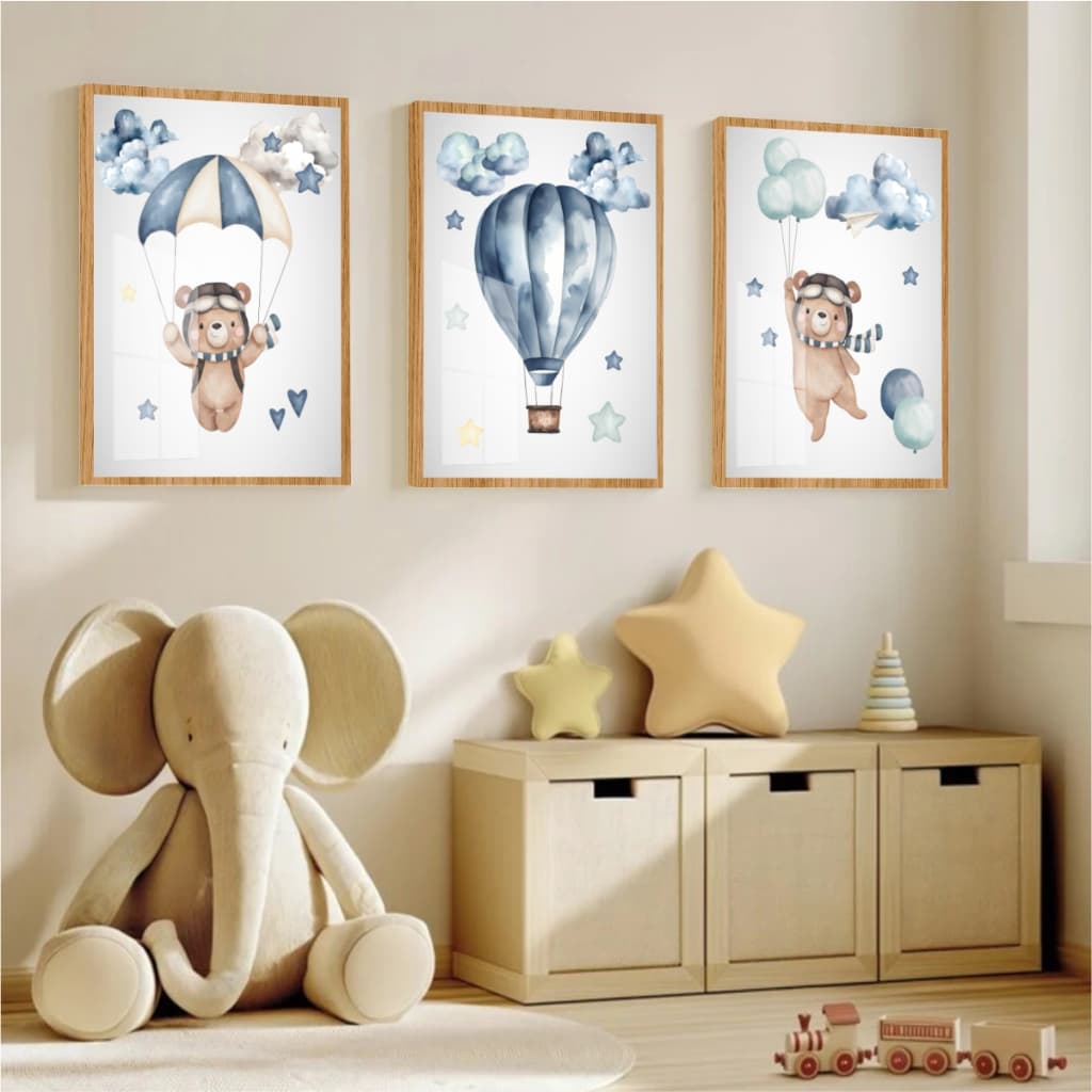 Quadro Moldura e Vidro Kit Três Peças Urso Balão Estrelas Nuvens Tons Azuis Decoração Quarto Bebê