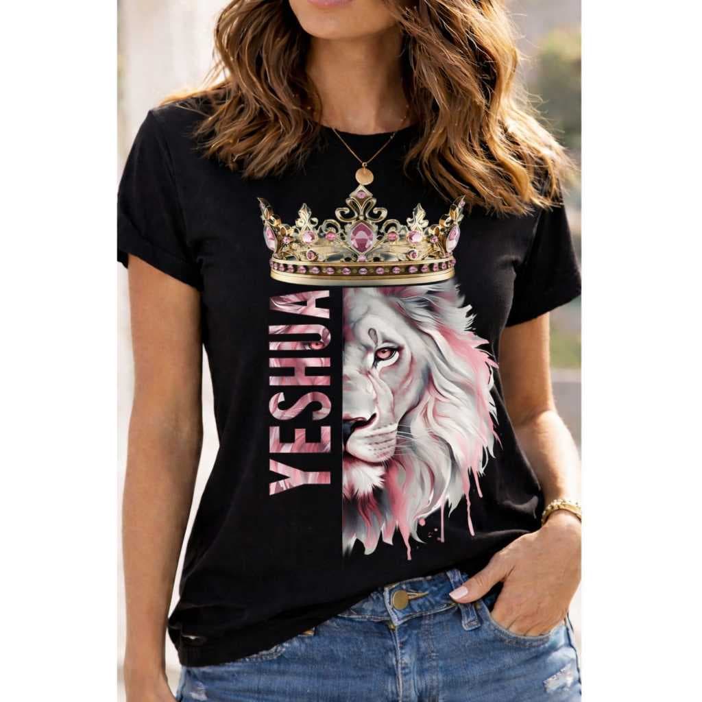Camiseta YESHUA LEÃO DE JUDÁ Estampada — Camiseta Cristã Premium com Coroa | Gospel Fé e Estilo