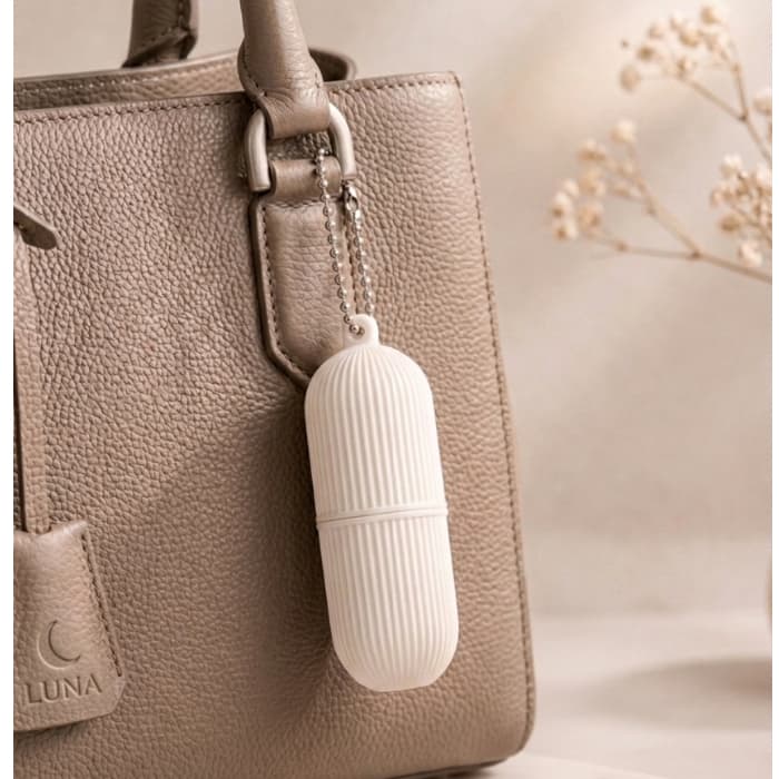 Porta Batom de Bolsa Chaveiro Case Elegante Canelado para batom, protetor labial, hidratante labial