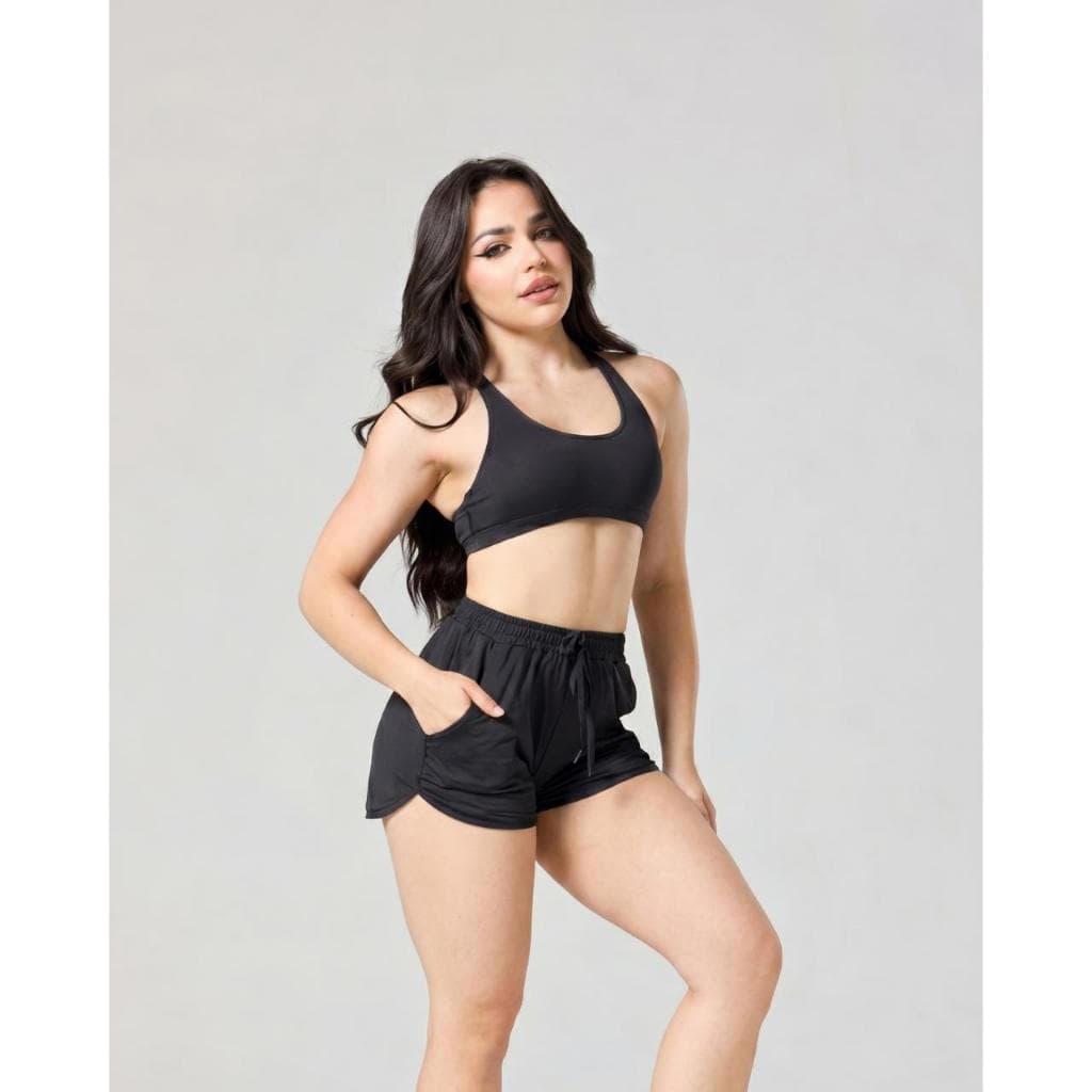 Short Feminino Curto Poliamida Proteção Solar UV 50+ Com Elastano Saída De Praia Academia Corrida Bolsos Laterais