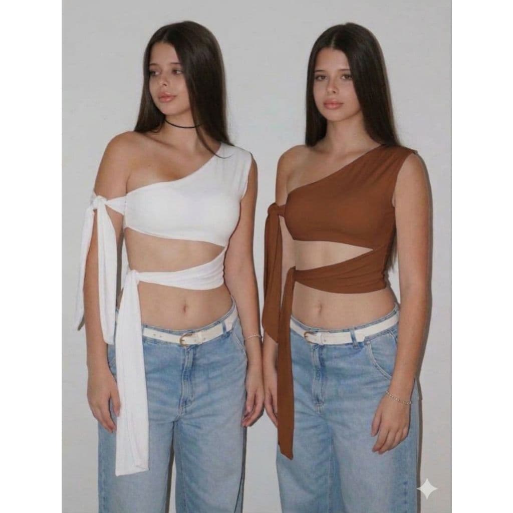 Kit 2 Croppeds Assimétricos Femininos com Amarração Lateral – Top Ombro So Moda Blogueira