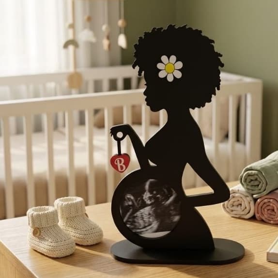 Porta-Retrato Ultrassom Gestante Negra - Eternize o Primeiro Encontro!