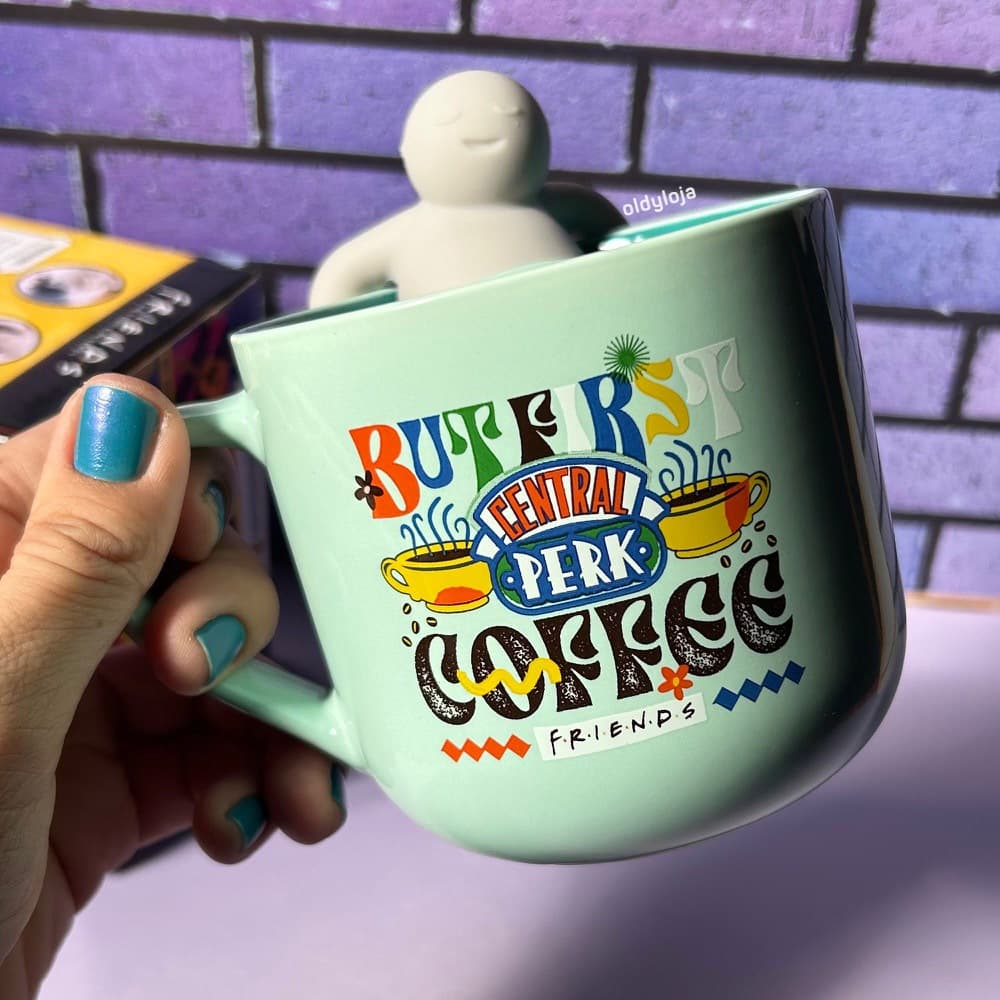 Caneca Friends com Infusor de Chá Cerâmica 350ml Licenciada