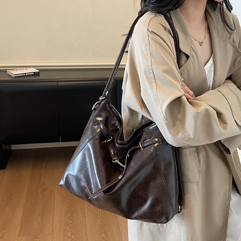 Mochila Feminina Vintage Grande Capacidade Bolsa Ombro e Transversal Elegante para Trabalho Faculdade e Uso Diário