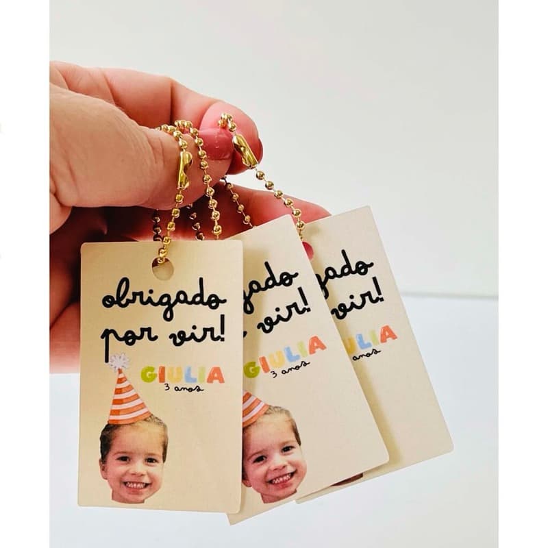 Tag Obrigada pela presença com a carinha da criança Personalizada com seu Tema /Para Festas / Lembrancinhas