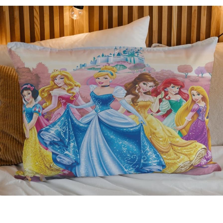 Fronha Micropercal Princesas 70x50cm Capa de Travesseiro Infantil Decoração Quarto Criança Menina