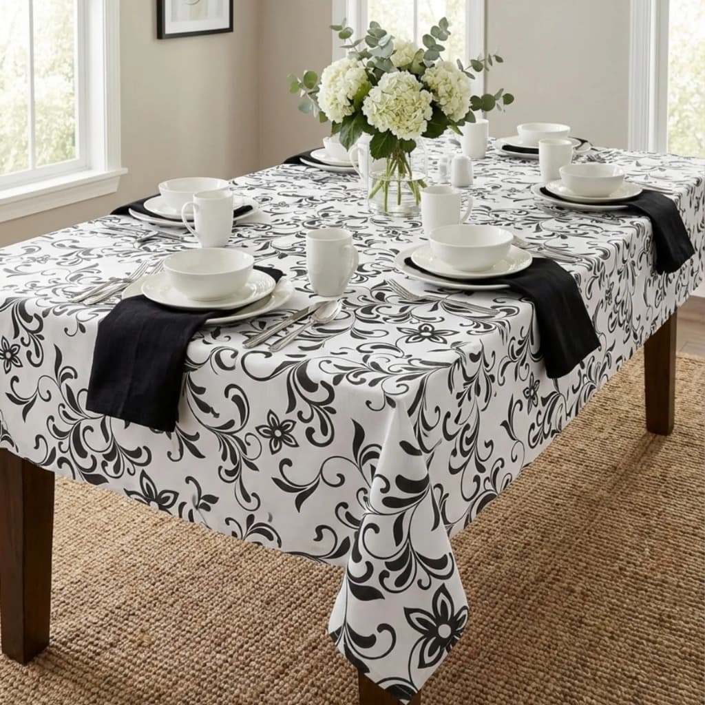 Toalha De Mesa Arabesca 2.0x1.4 Preta E Branca 4 E 6 Lugares