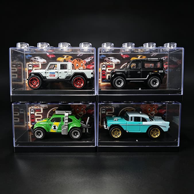 Kit 4 Miniatura Veículo Off Road Aventura com Caixa Expositora Colecionável
