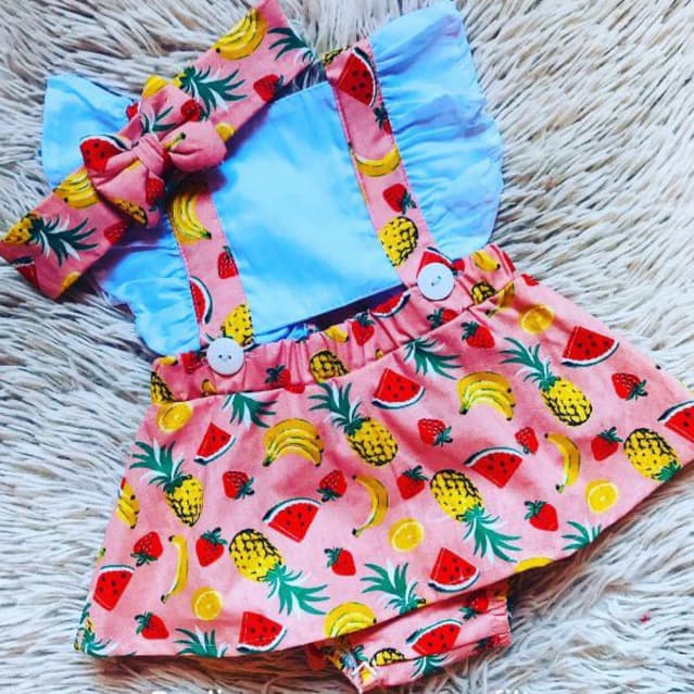 jardineira romper infantil menina estampa frutas muito usado para mesversarios e ensaios fotofraficos acompanha turbante