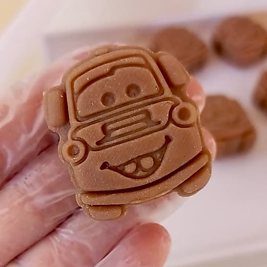 Carros Guincho Ejetor Modelador para brigadeiros docinhos