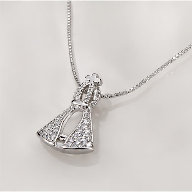 Colar Feminino Nossa Senhora Aparecida Cravejado Zircônias Delicado Religioso Semijoia Presente Fé Proteção
