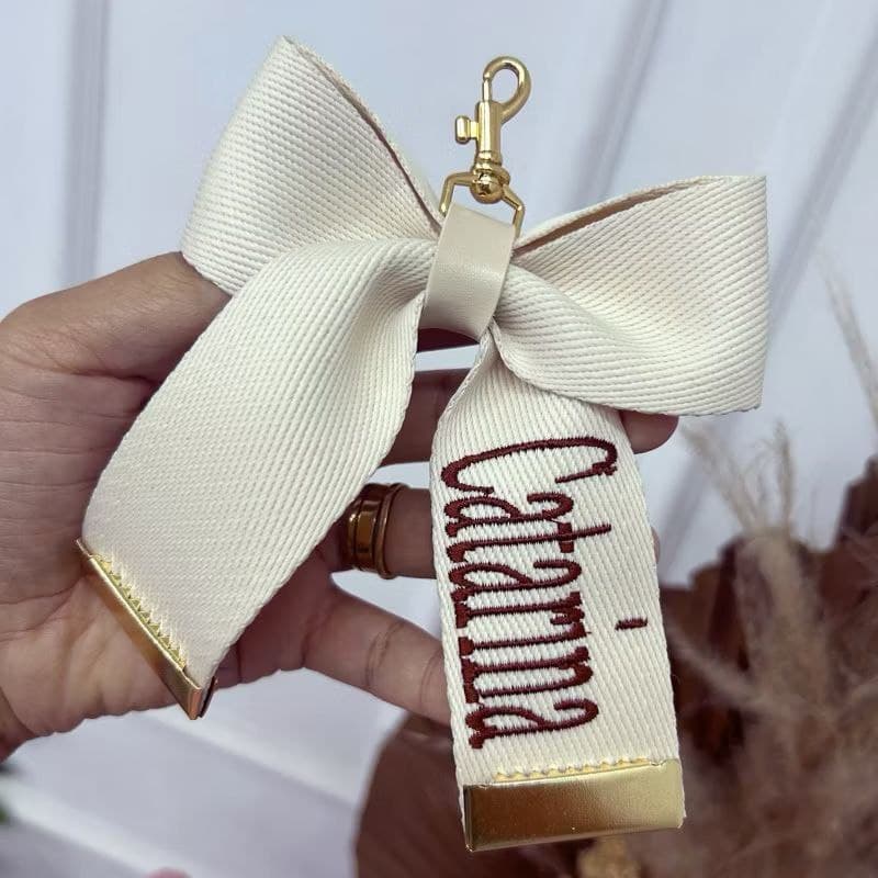 CHAVEIRO LAÇOS PERSONALIZADOS.