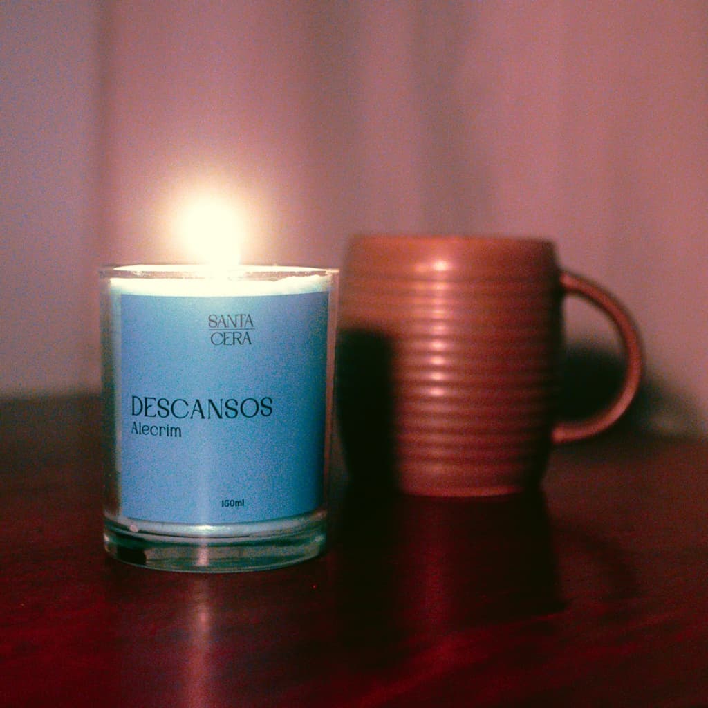Vela Descansos | Vela Aromática Alecrim | Vela Artesanal em Copo de Vidro | Ritual da Noite | Santa Cera