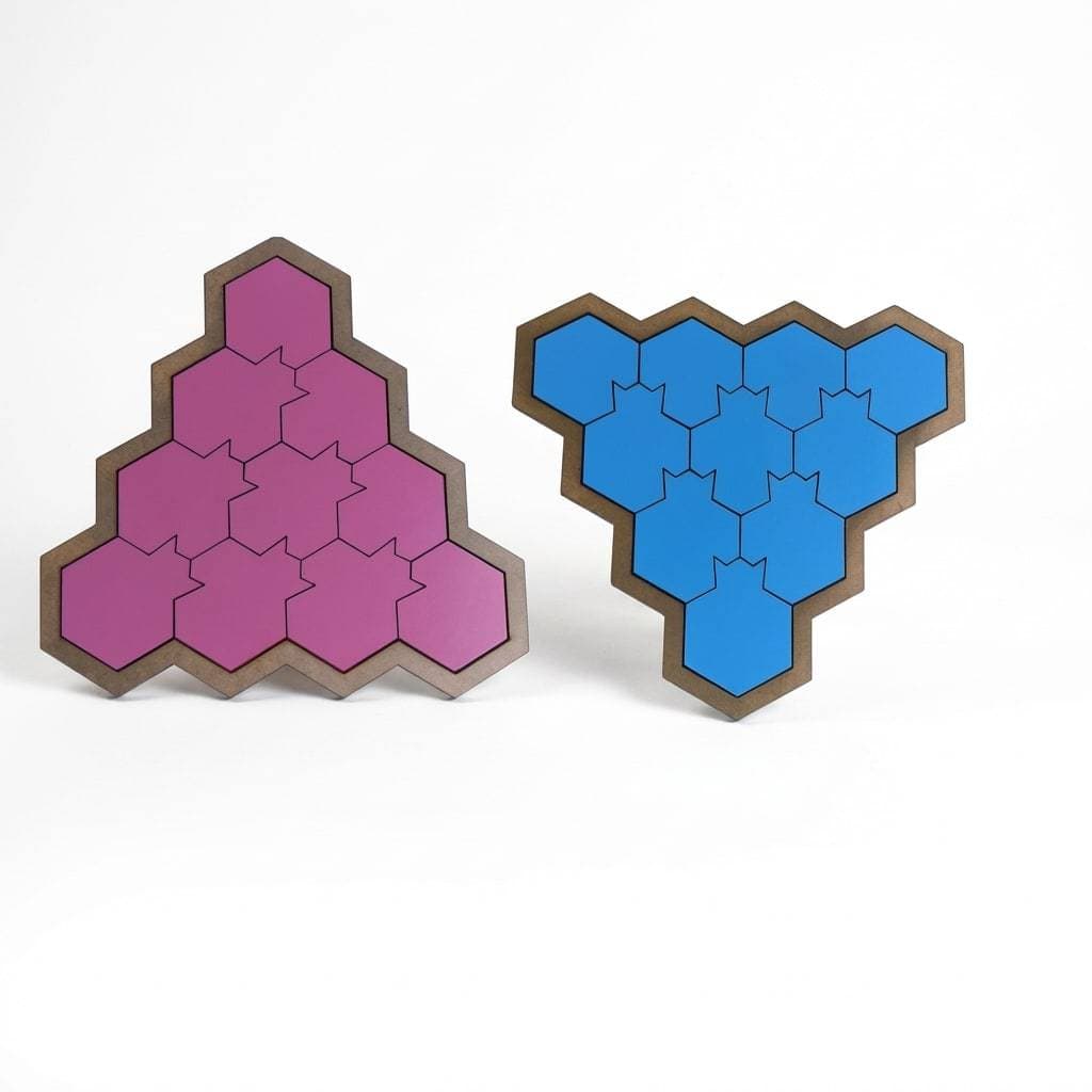 Brinquedo Infantil Educativo Pedagógico Tangram de Madeira Colorido Tabuleiro Coméia