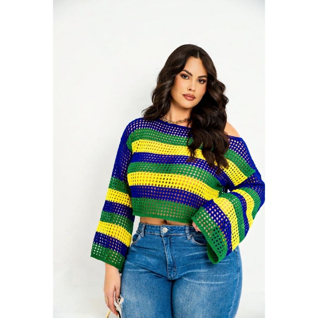Blusa Cropped Plus Size Brasil Copa do Mundo Tricot Curto Ombro Caído Tecido Vazado Look Brasil