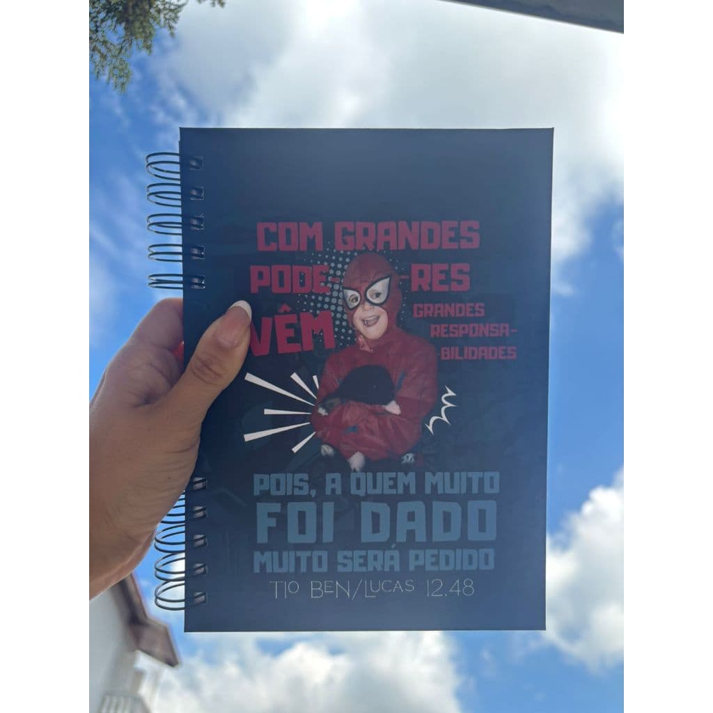 Caderno Personalizado Carlo Acutis  Presente catolico Capa Inspiradora Homem-Aranha  A5  80 folhas