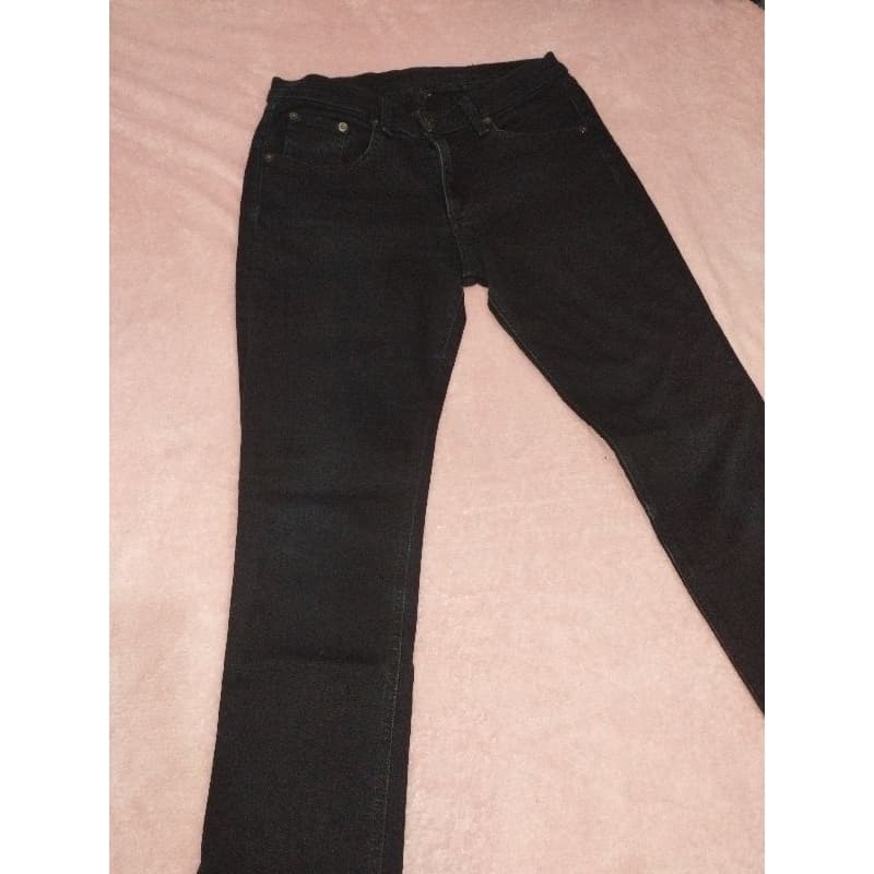 Calça jeans masculina azul marinho,  veste 38.