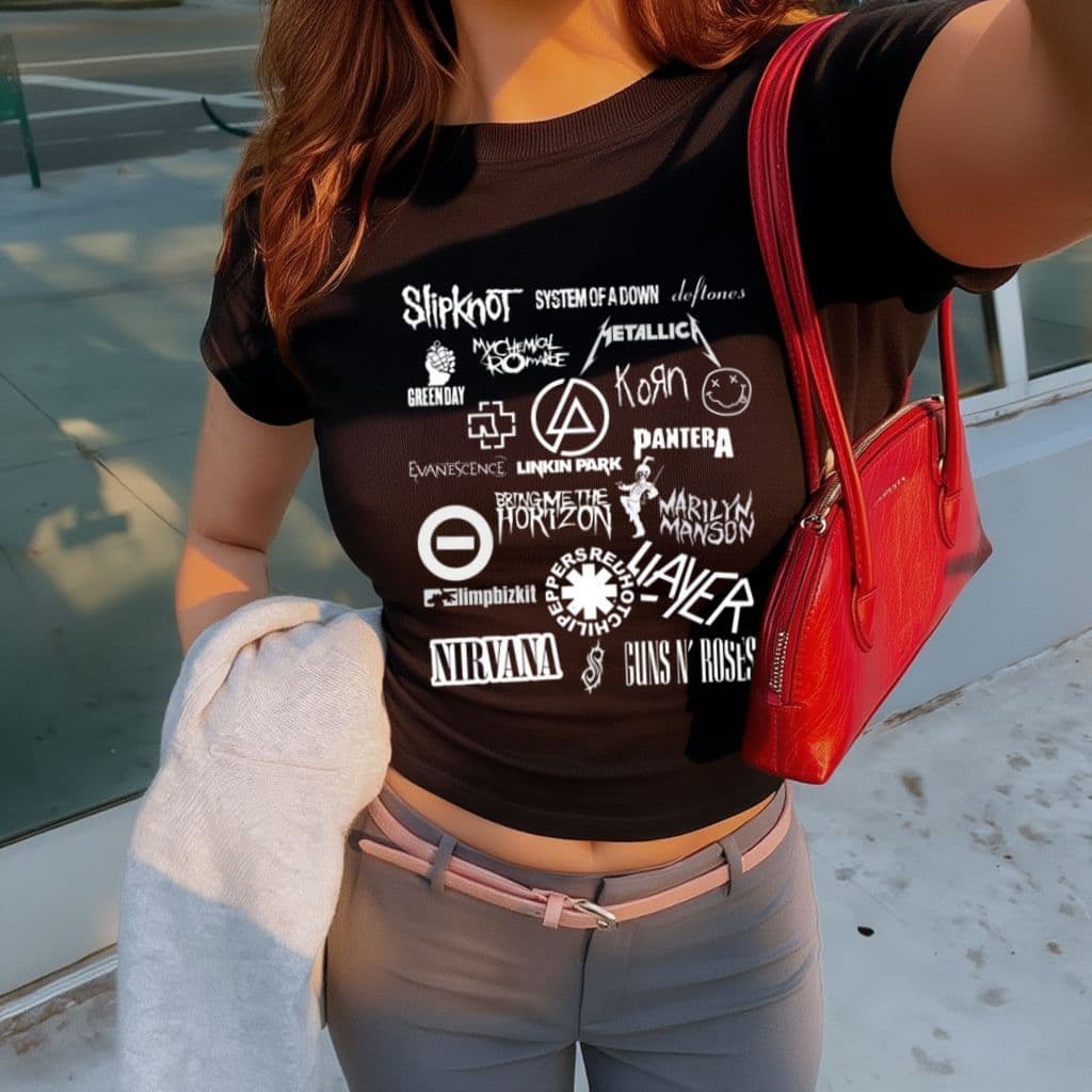 Blusa Slim Fit Baby tee Babylook suplex compressão colada feminina retrô tumblr bandas de rock music