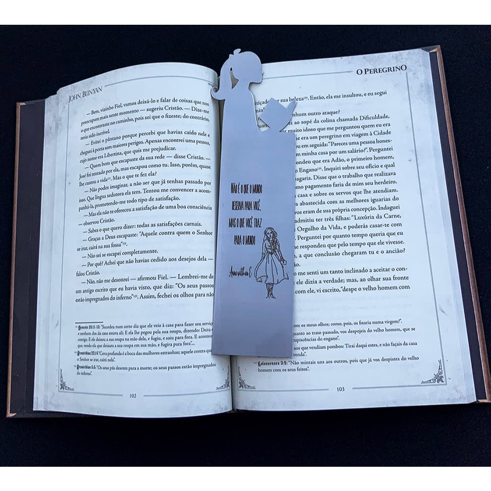 Kit 2 Marca Pagina Menina Livro Caderno Presente Lembrança Afeto Detalhes Simples Presentes Brindes