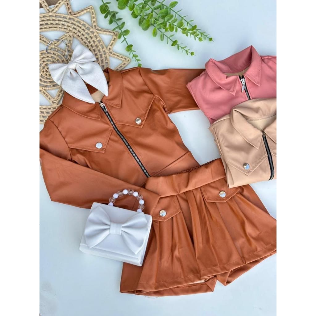 Conjunto Infantil 2 Peças Jaqueta e shorts SAIA  de Couro Para Meninas