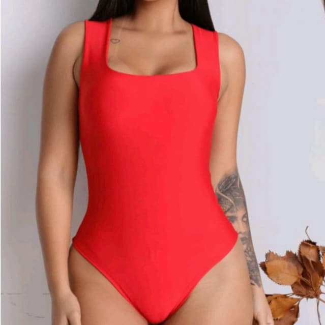 Body Feminino Regata Decote Quadrado Alça Grossa Collant Suplex Casual Regata Feminina
