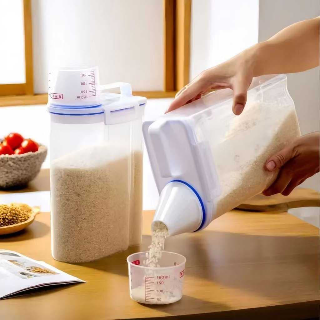 Pote Hermético 2.5L Com Copo Medidor Bico Dosador Cozinha Mantimentos Lavanderia Multiuso Organizado