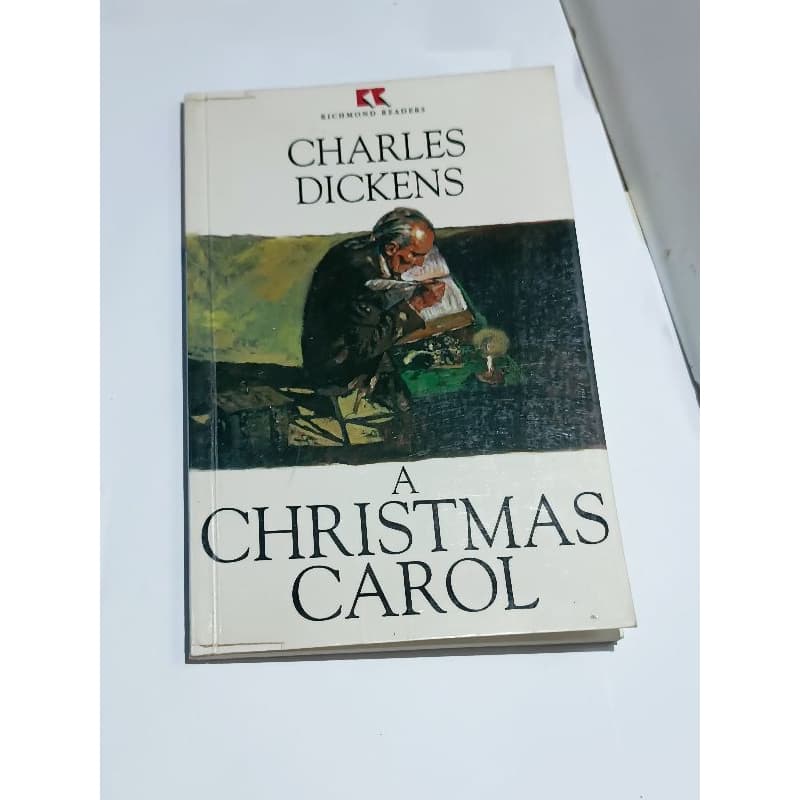 Livro de 1997 em inglês A Christmas Carol de Charles Dickens colecionável