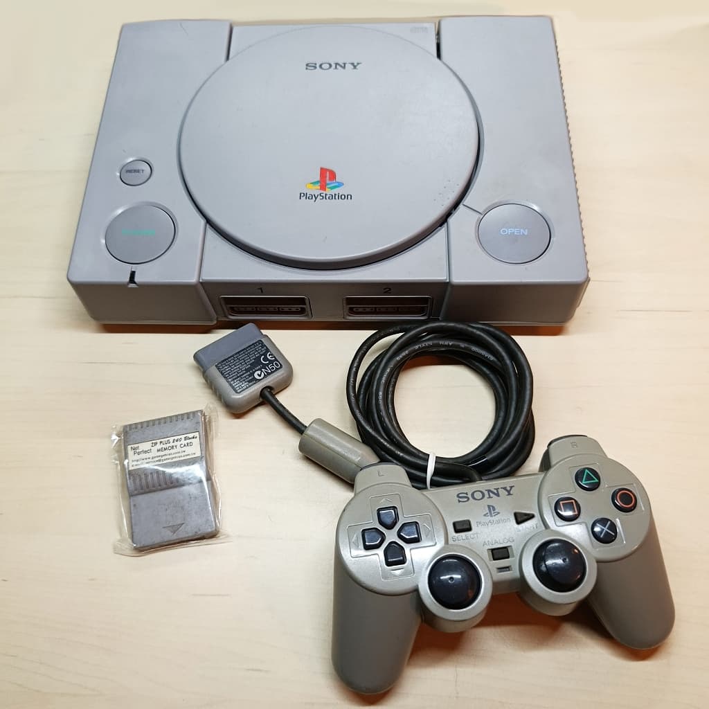 Console Vídeo Game PlayStation 1 Japonês SCPH-7000 - Bloqueado PS1 Fat