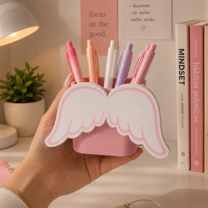 Organizador para Canetas Rosa com Asas Organizador de Mesa Decoração Aesthetic para Escritório e Quarto