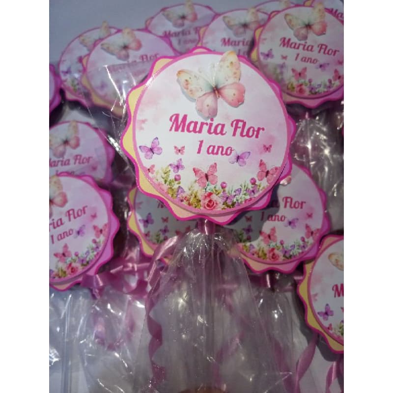 lembrancinha de aniversario . pirulito de chocolate . pirulito de chocolate personalizado com nome . jardim de borboleta