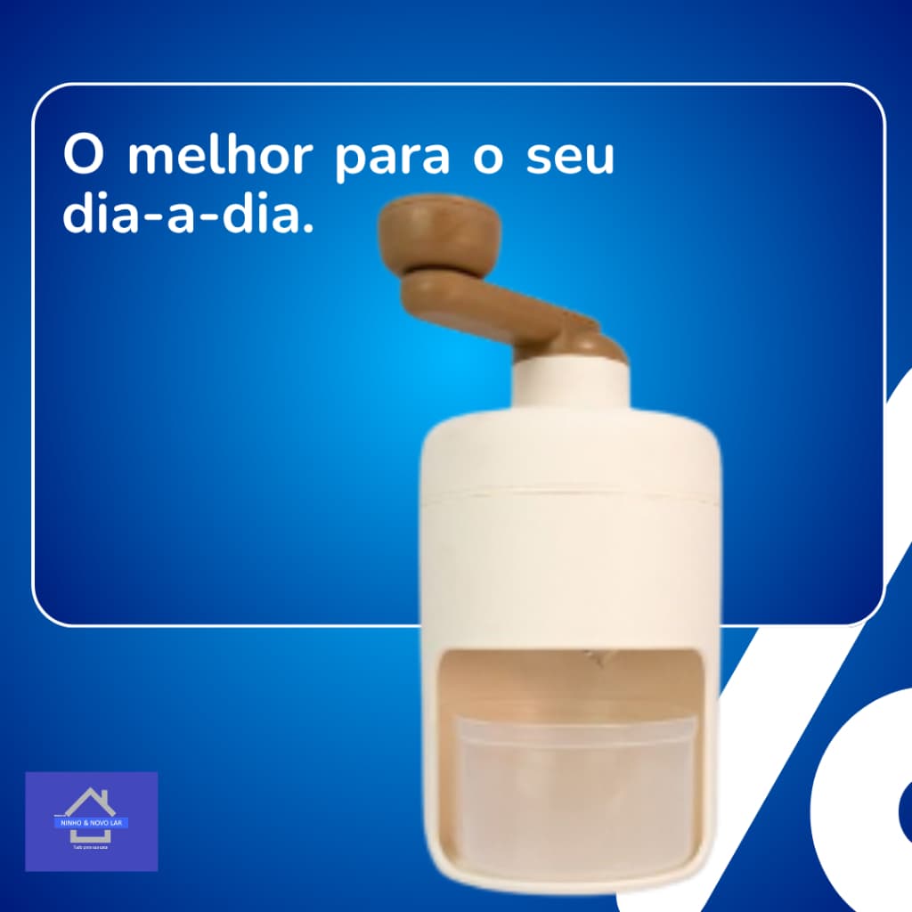 Triturador Manual Gelo Cubos Cocktails Drinks Portatil Facil Uso Resistente