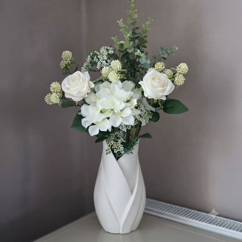 Vaso Decorativo Minimalista em 3D Formato Tulipa: Elegância Moderna para Sala, Escritório ou Quarto – Decoração Casa