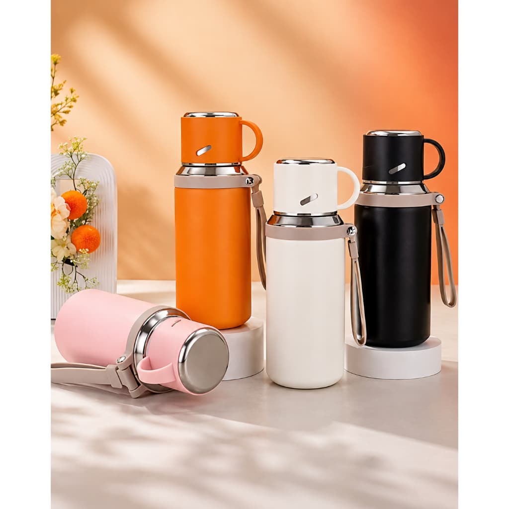 GARRAFA TERMICA DE AÇO INOX C/ ALÇA E TAMPA ROSQUEAVEL 600ML