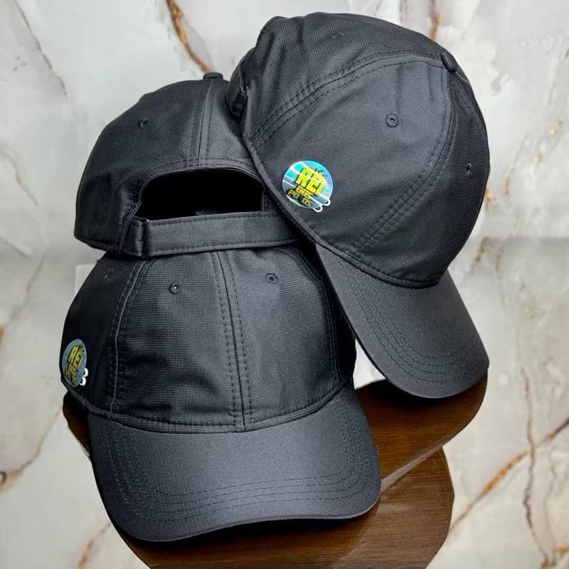 Boné Sport Tactel Premium Modelo Raso Aba Curva Fecho em Velcro Ajustável 2026
