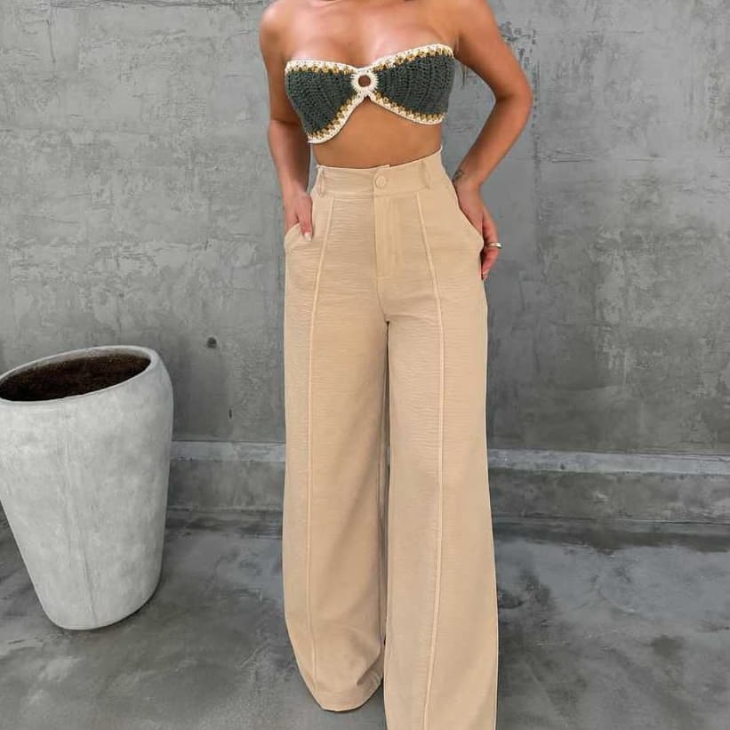 calça pantalona duna tecido leve com zíper e botão funcional com elástico na cintura/sem forro