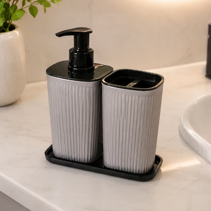 Kit Banheiro Preto com Bandeja Porta Sabonete Líquido e Porta Escova