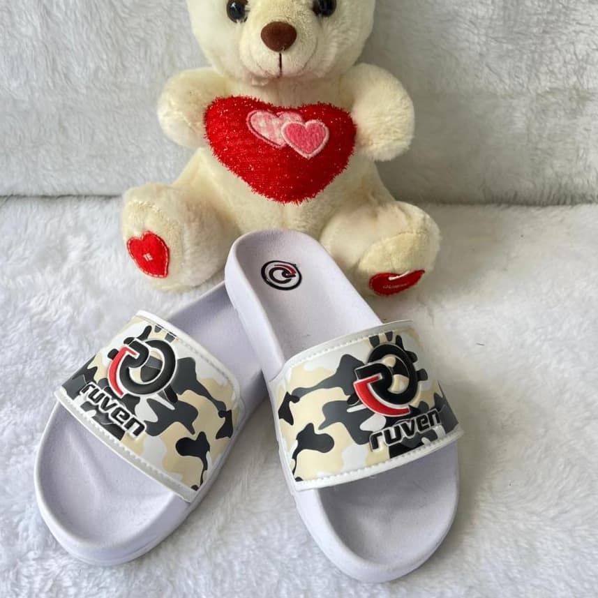 Chinelo Slide Papete Infantil Menino E Menina Tendência Super Leve E Confortável Camuflado Branco
