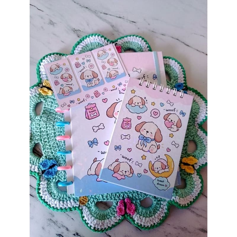 Kit Papelaria Fofa |Caderno de disco/Colegial/09 discos + Bloquinho + Marcadores magnéticos|Cachorrinho/Gatinhos/BTS