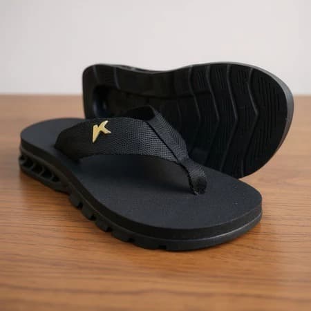 Chinelo Masculino Infantil Confortável Leve Antiderrapante Para o Dia a Dia Lançamento Ortopédico